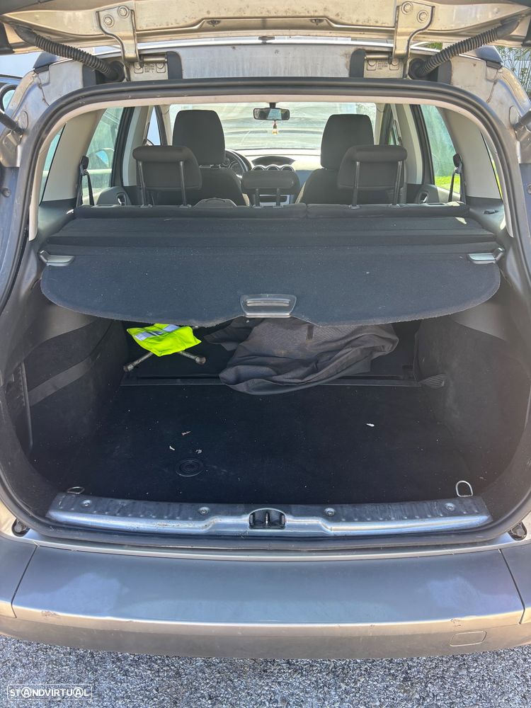 Peugeot 308 SW 1.6 HDi Active - 4