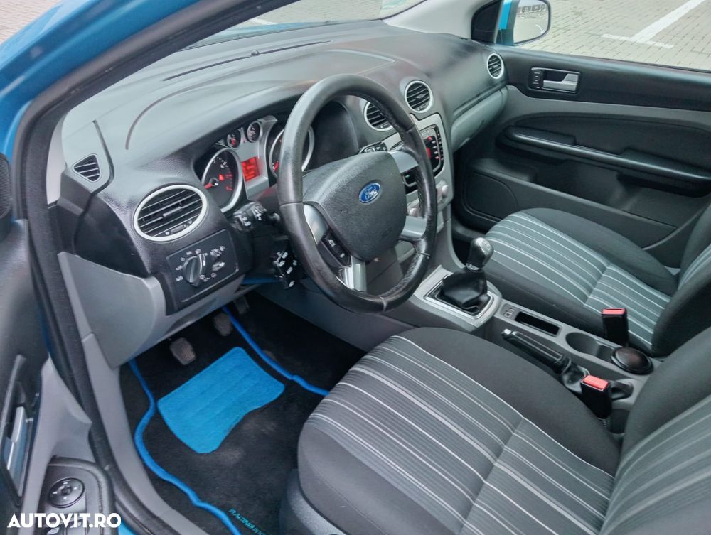 Ford Focus 1.6 TI-VCT Ambiente - 8