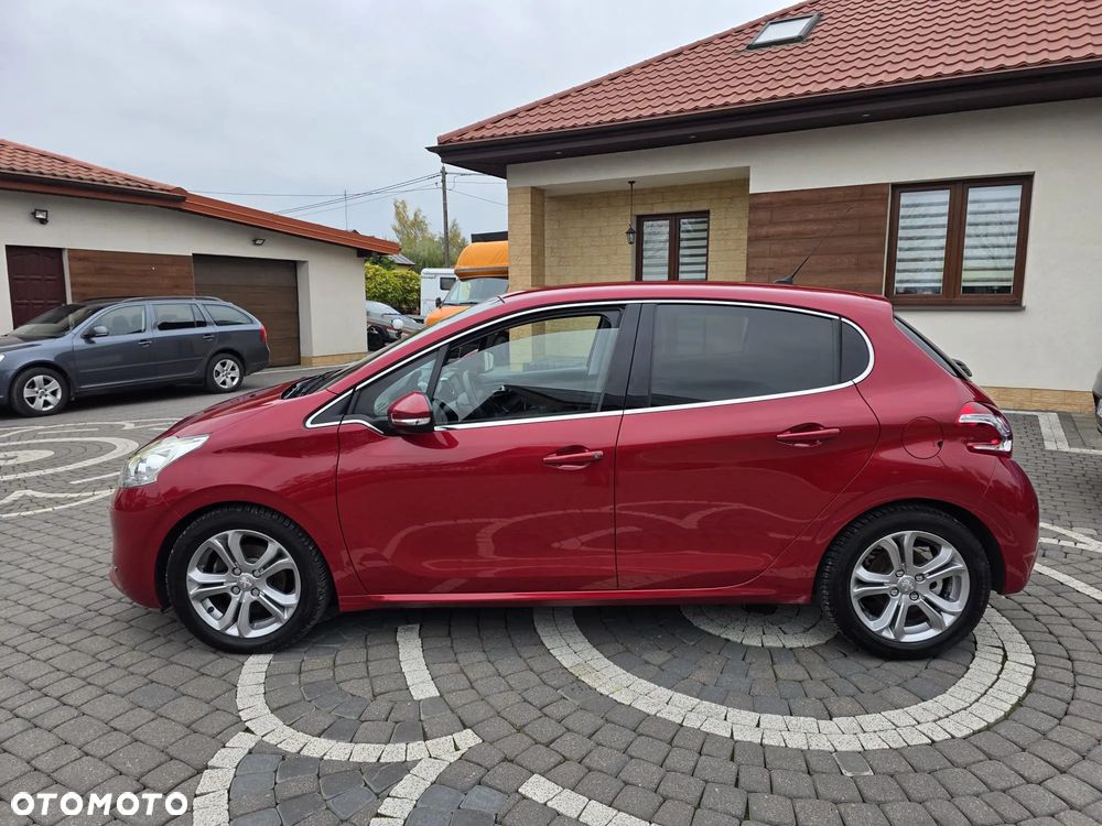 Peugeot 208 1.6 VTi Allure - 11