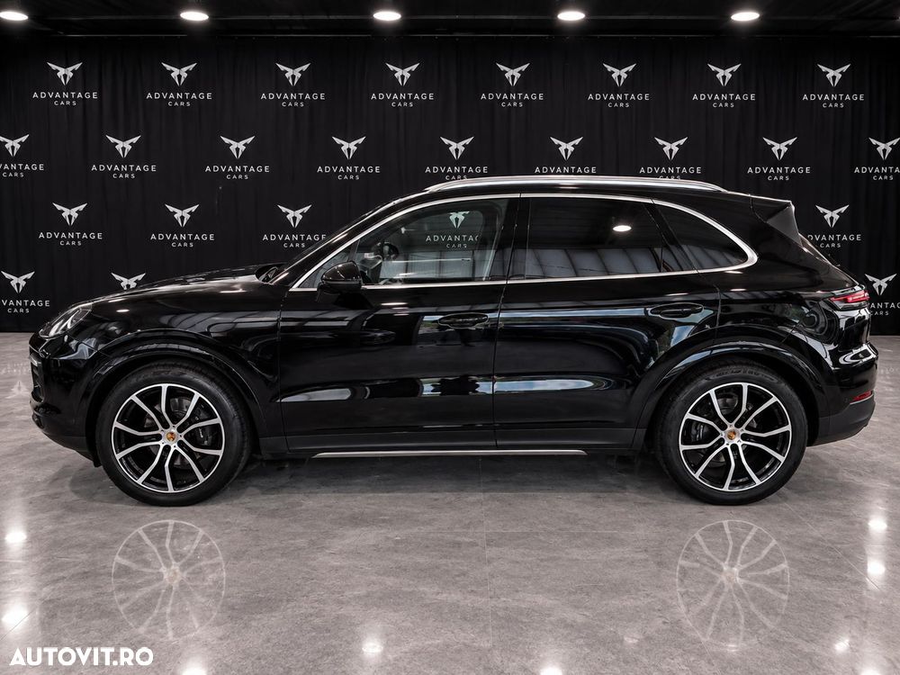 Porsche Cayenne - 6