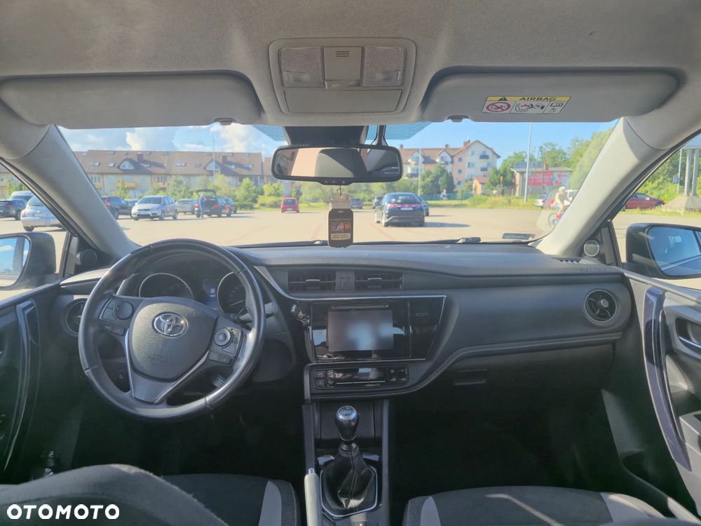 Toyota Auris 1.6 Active - 11