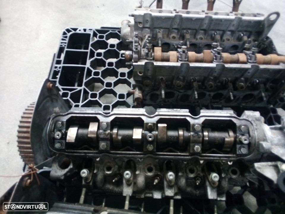 Cabeça motor Renault 1.9 dci - 3