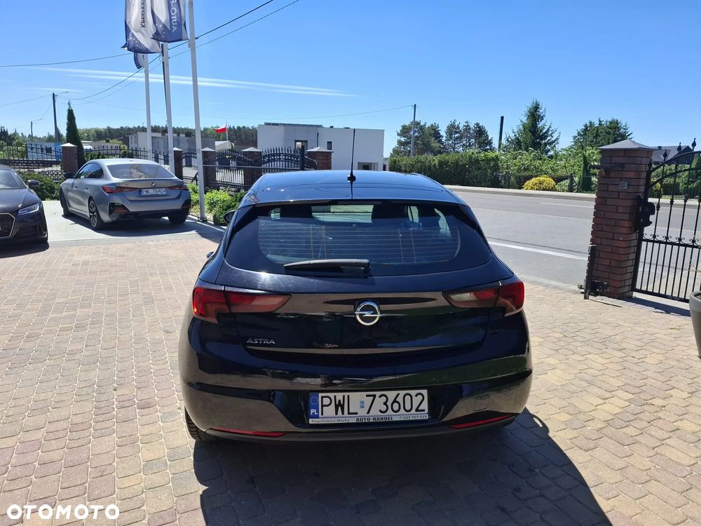 Opel Astra 1.2 T Elegance S&S - 3