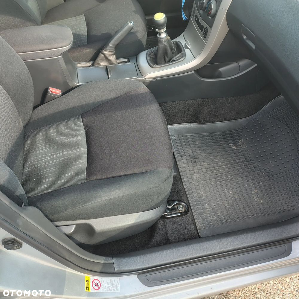 Toyota Corolla - 8