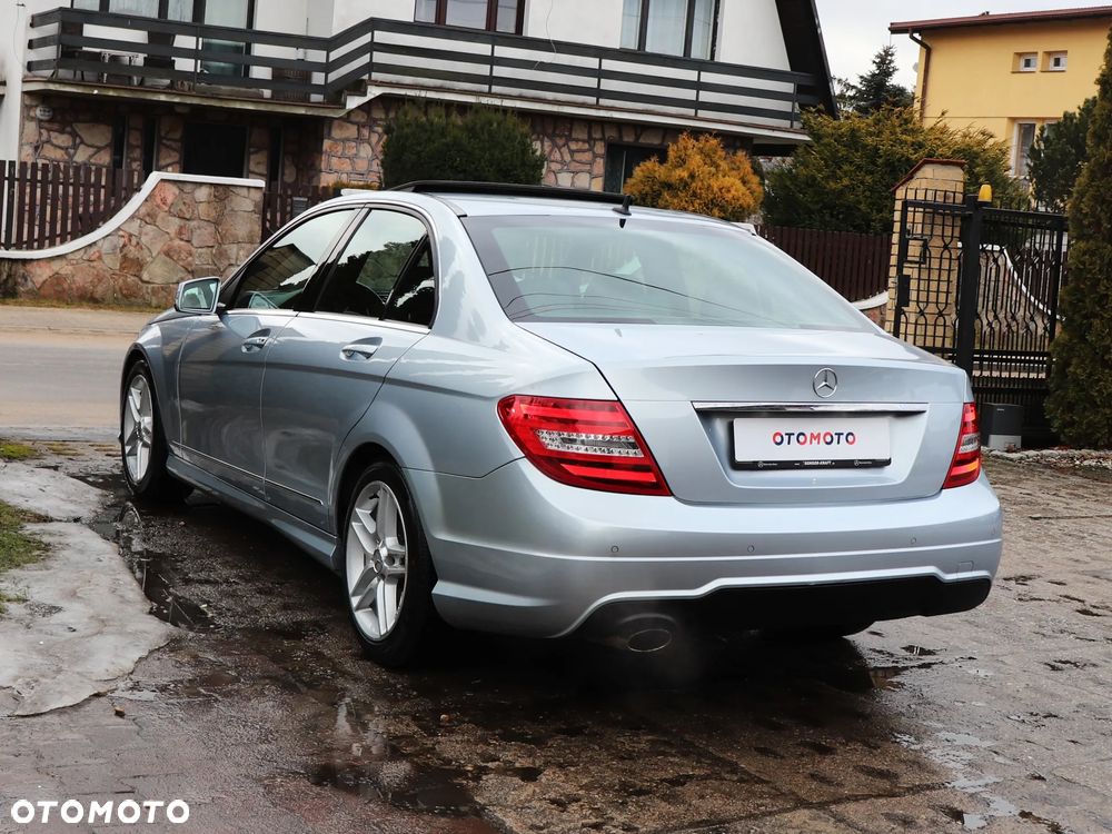 Mercedes-Benz Klasa C 200 Avantgarde Edition - 10