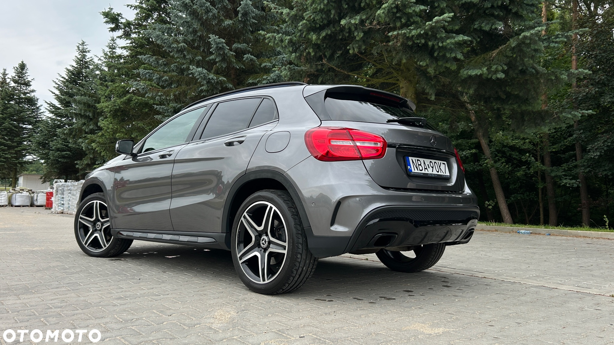 Mercedes-Benz GLA 250 4-Matic - 3