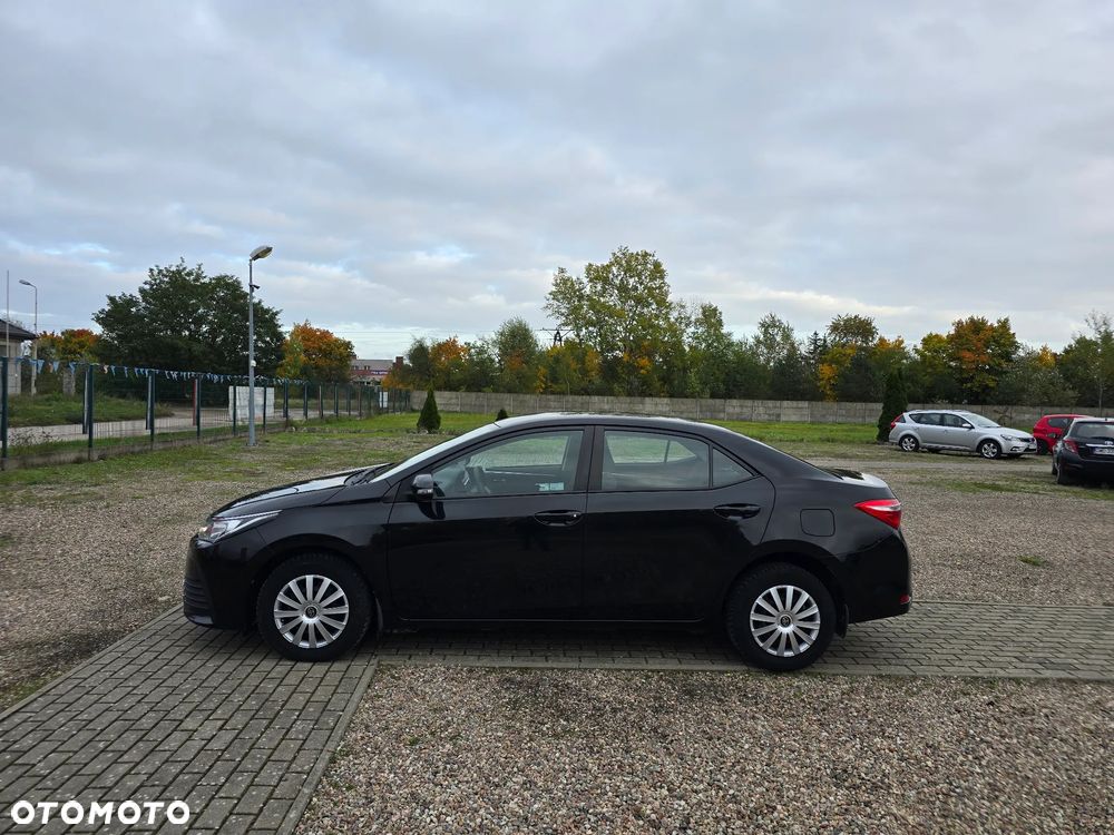 Toyota Corolla 1.6 Active EU6 - 10