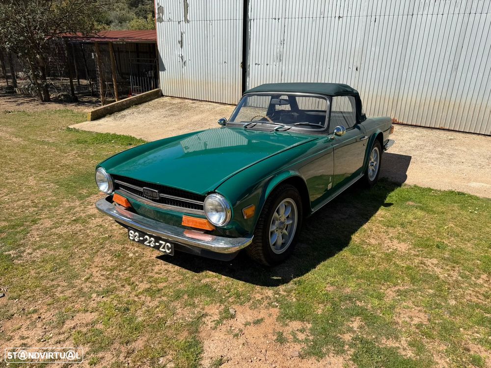 Triumph TR6 - 1