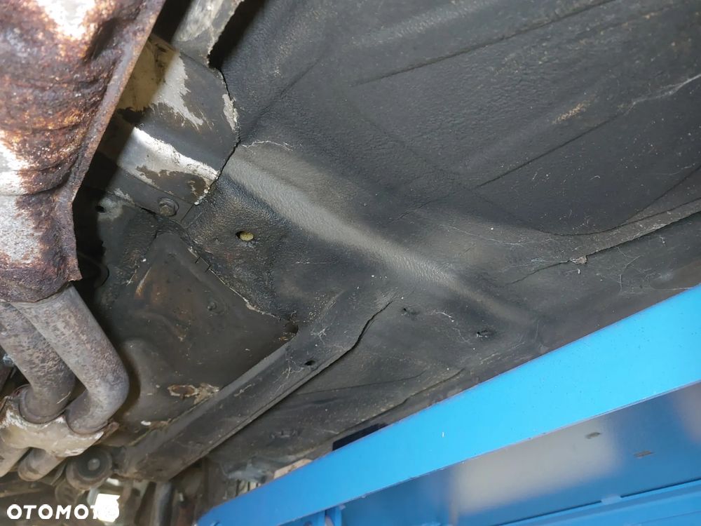 BMW Seria 3 - 32