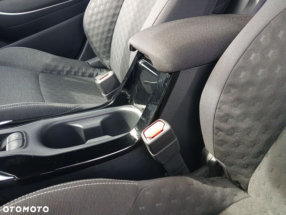 Toyota Corolla 1.8 Hybrid Comfort - 36