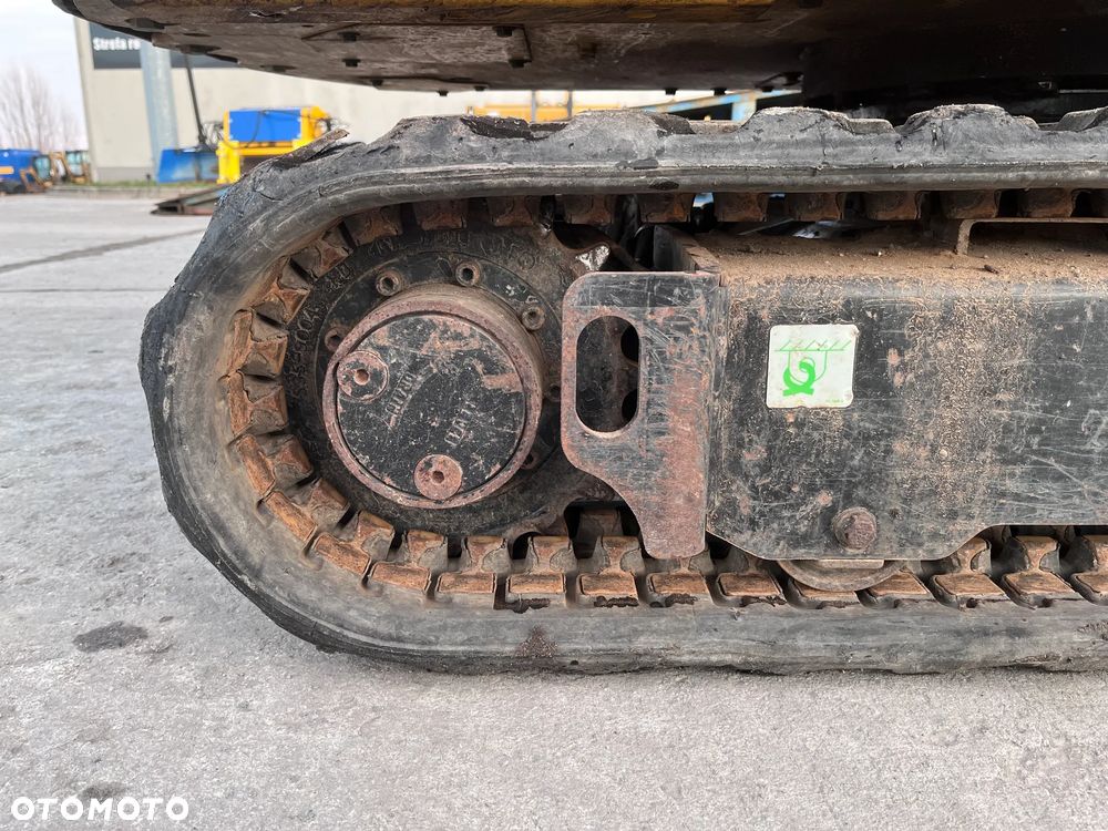 Caterpillar 301.8 - 16