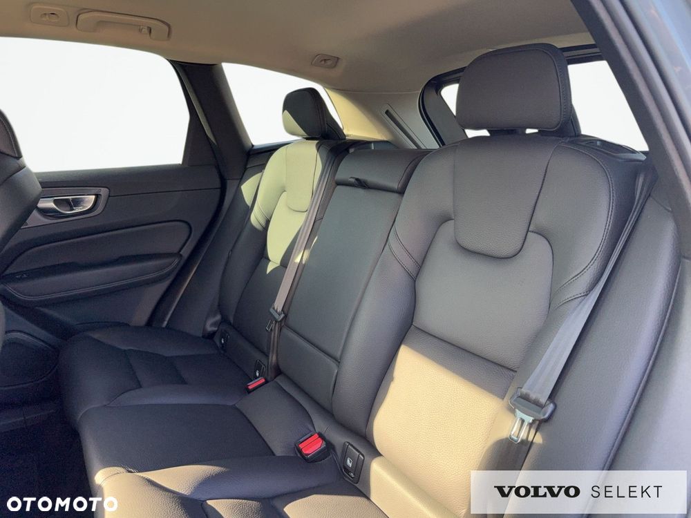 Volvo XC 60 - 20