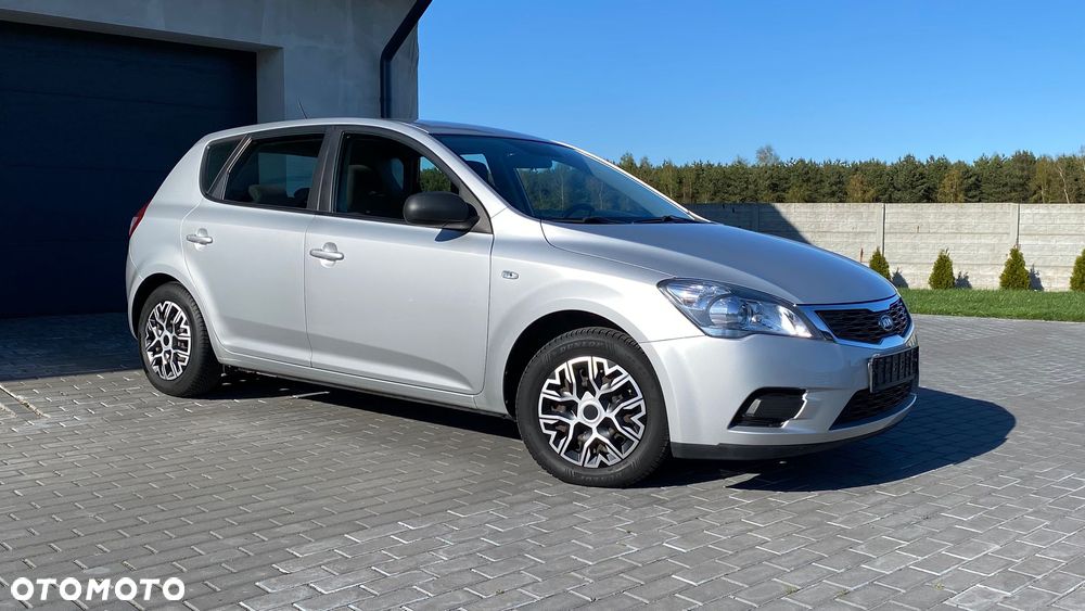 Kia Ceed 1.4 CVVT Attract - 7
