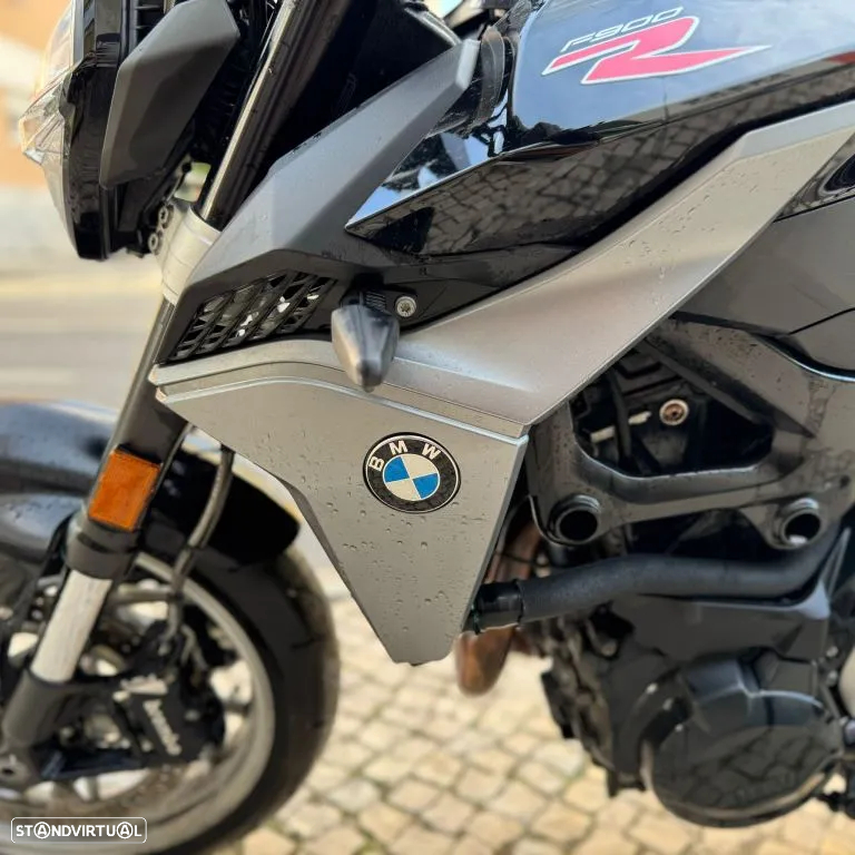 BMW F 900 R - 9