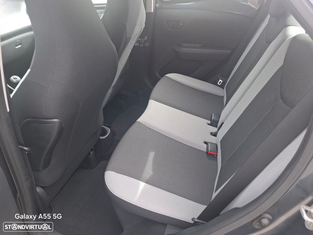 Toyota Aygo 1.0 X-Play Plus+X-Touch - 20