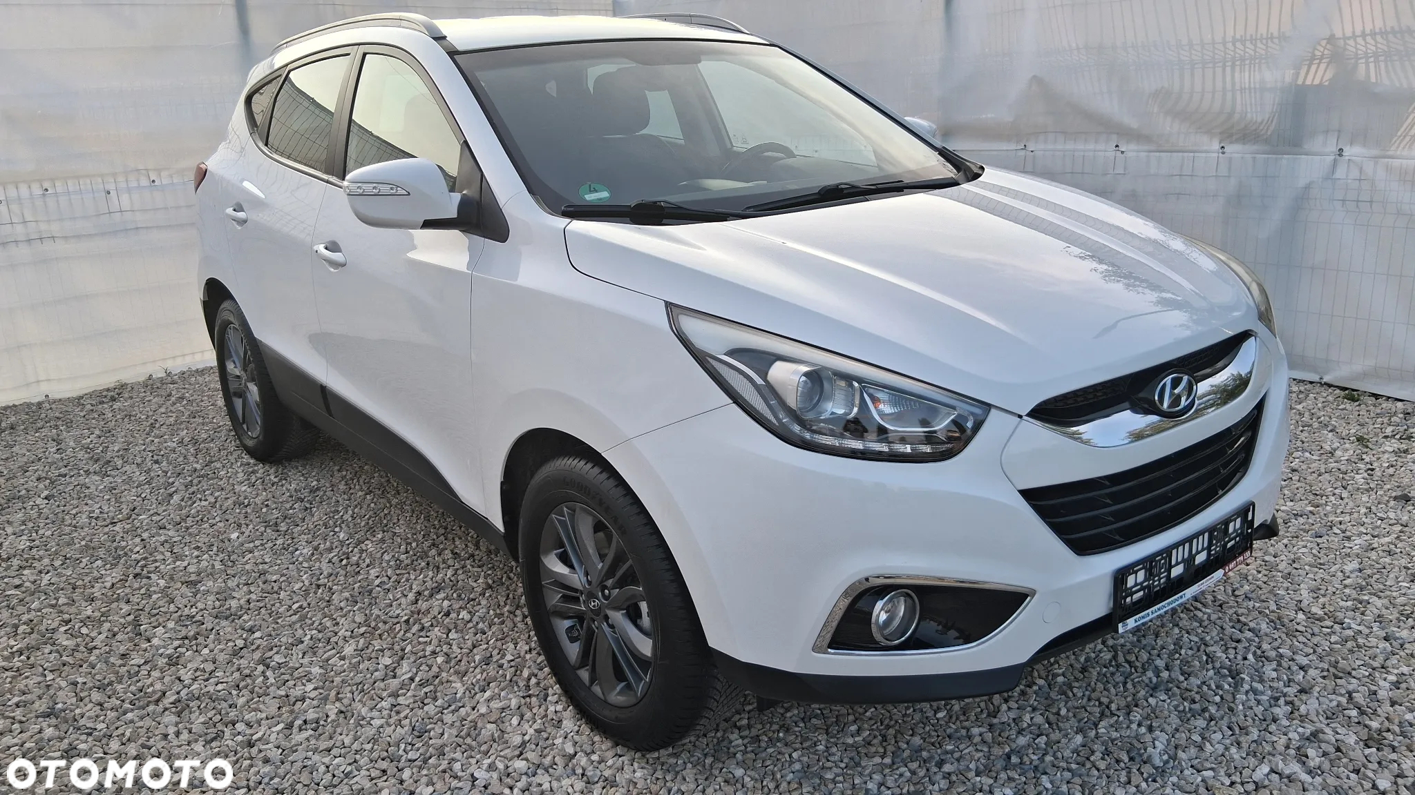 Hyundai ix35 1.6 2WD Fifa World Cup Edition - 3