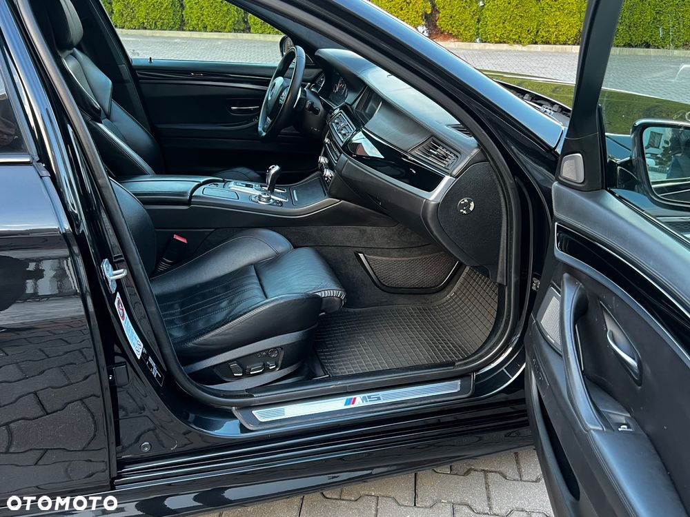 BMW M5 Standard - 21