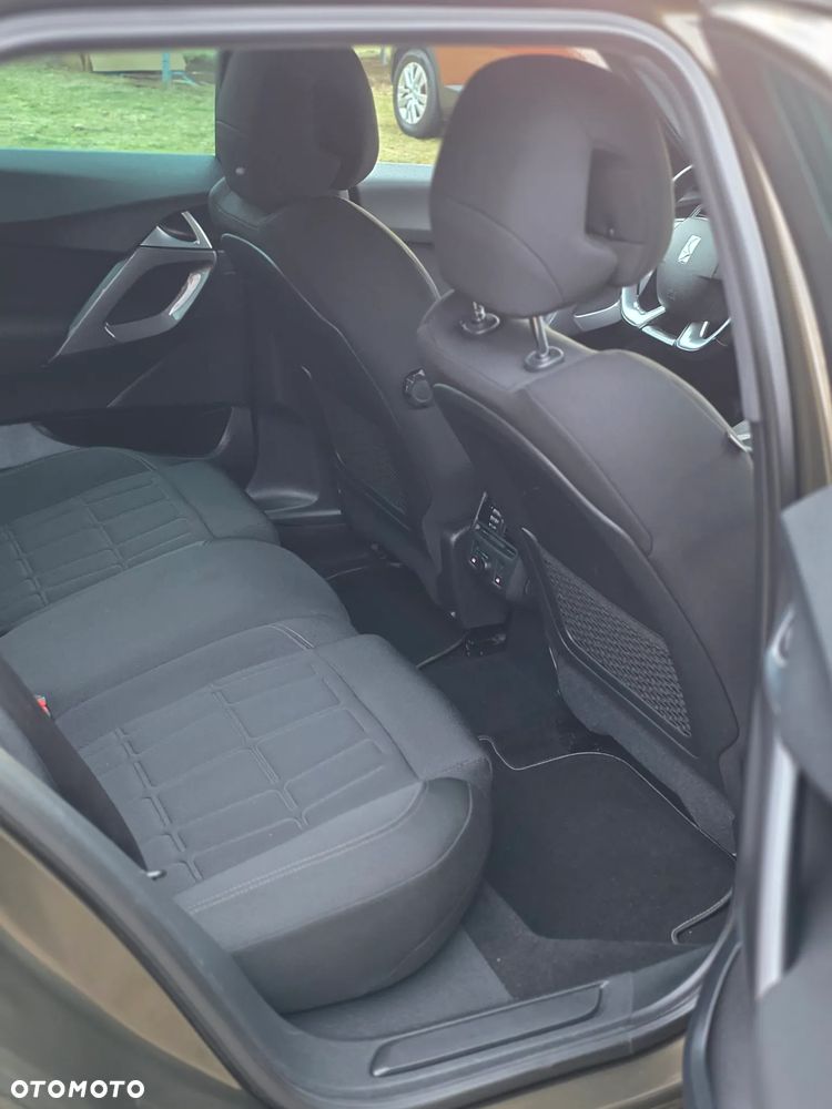 Citroën DS5 THP 155 Chic - 16