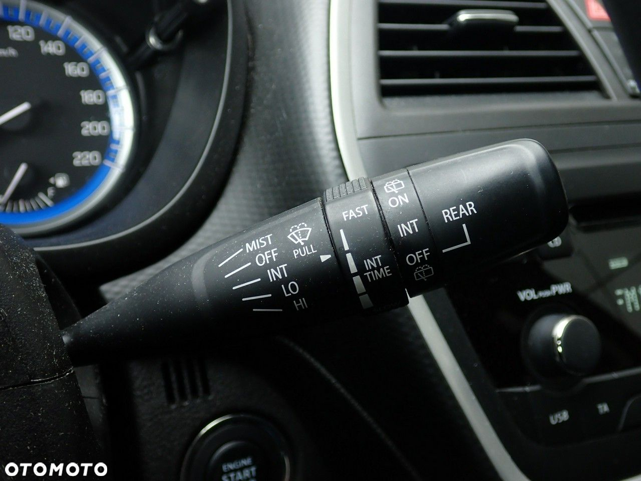 Suzuki SX4 S-Cross - 32