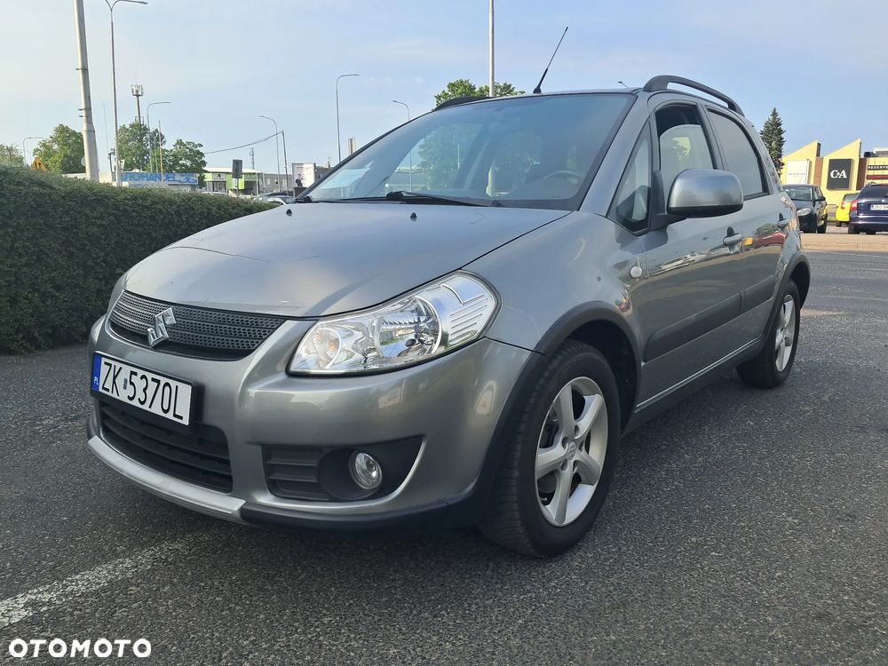 Suzuki SX4 - 4