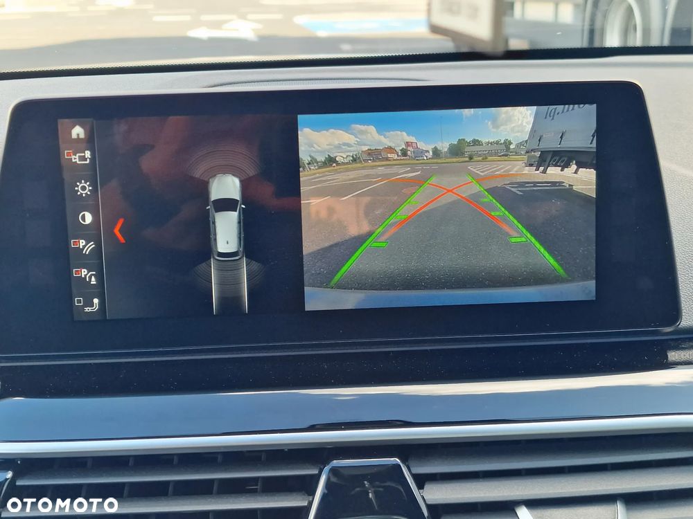 BMW Seria 5 525d Sport Line - 16