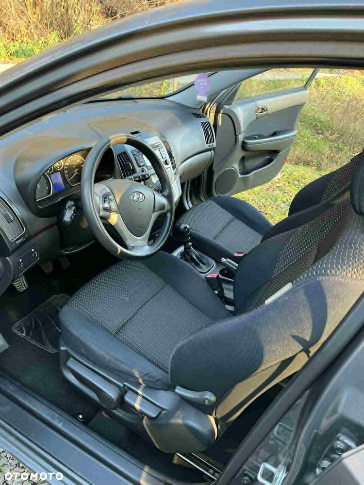 Hyundai i30 1.4 Comfort - 5
