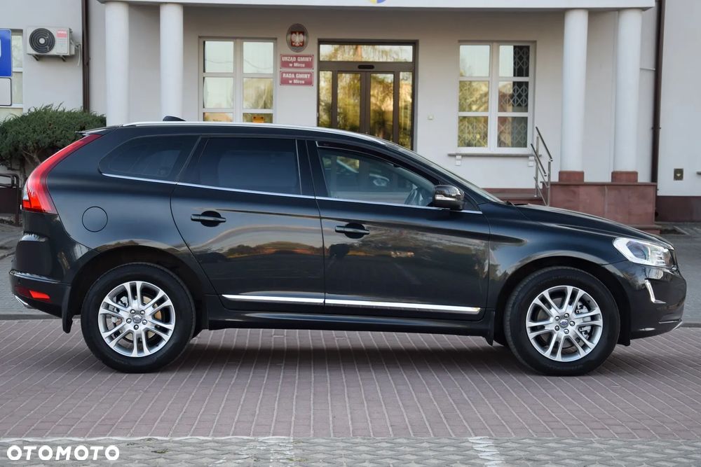 Volvo XC 60 D4 Geartronic Summum - 8