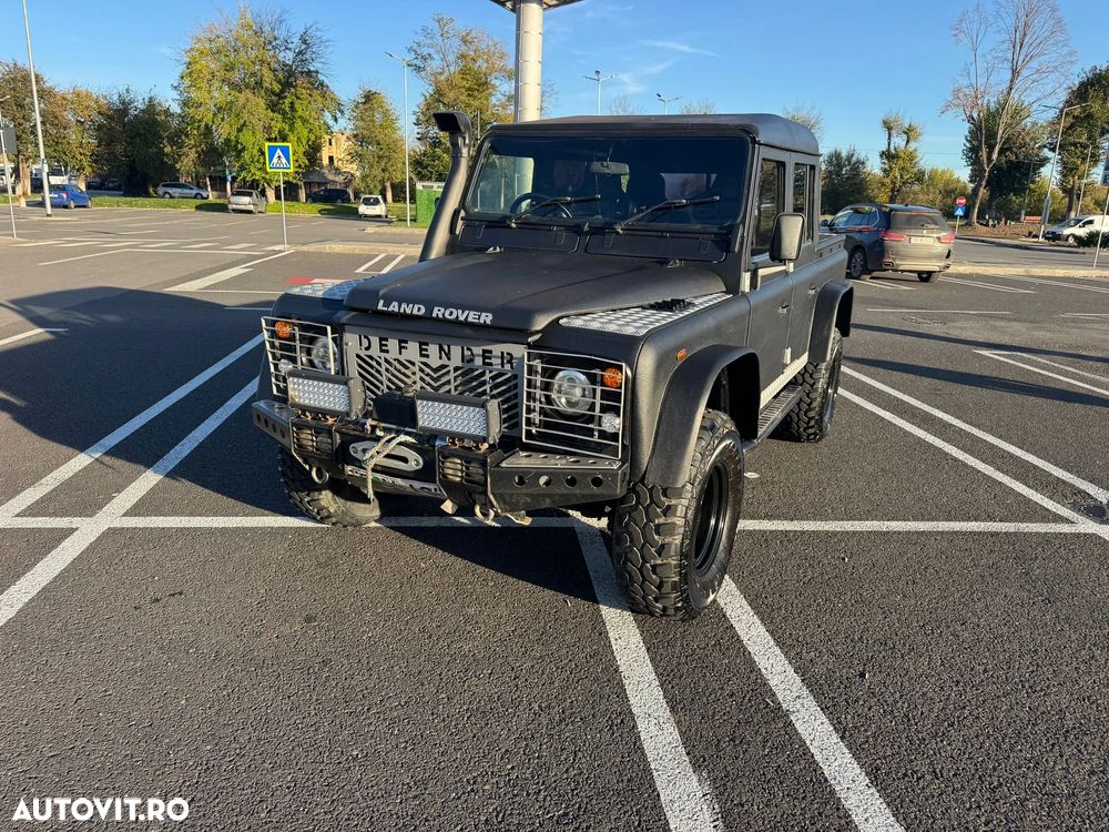 Land Rover Defender 110 Crew Cab - 1