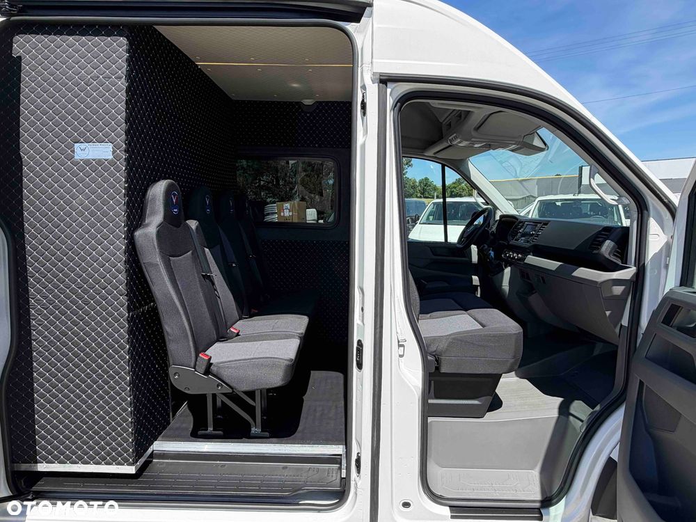 Volkswagen Crafter 7 Osobowy - 17