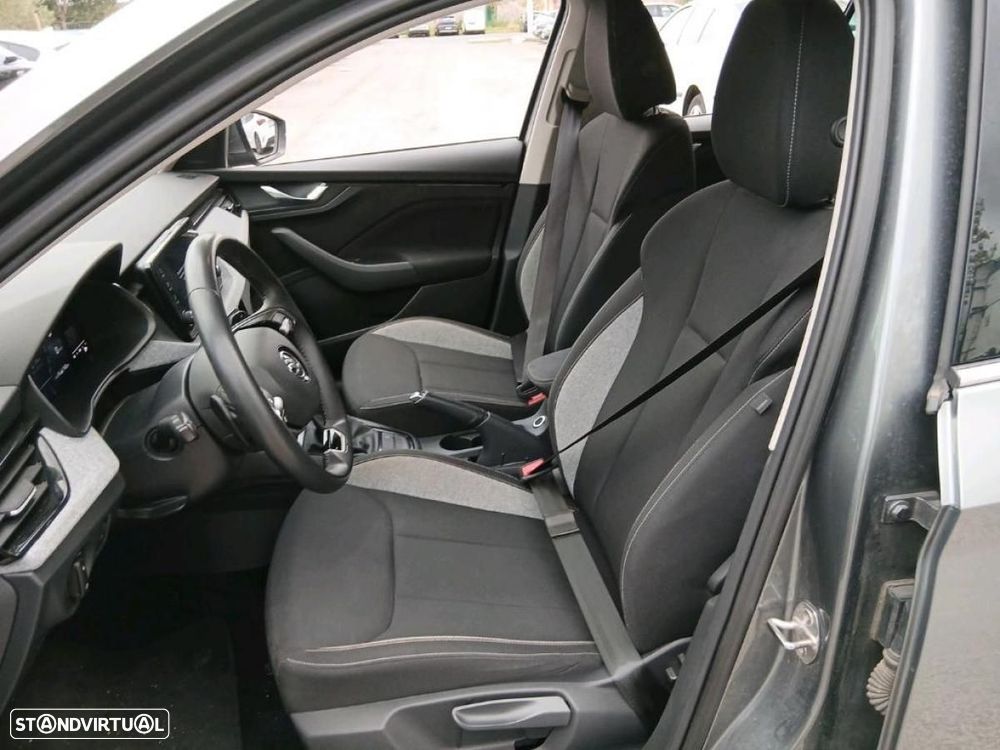 Skoda Kamiq 1.0 TSI DSG - 6