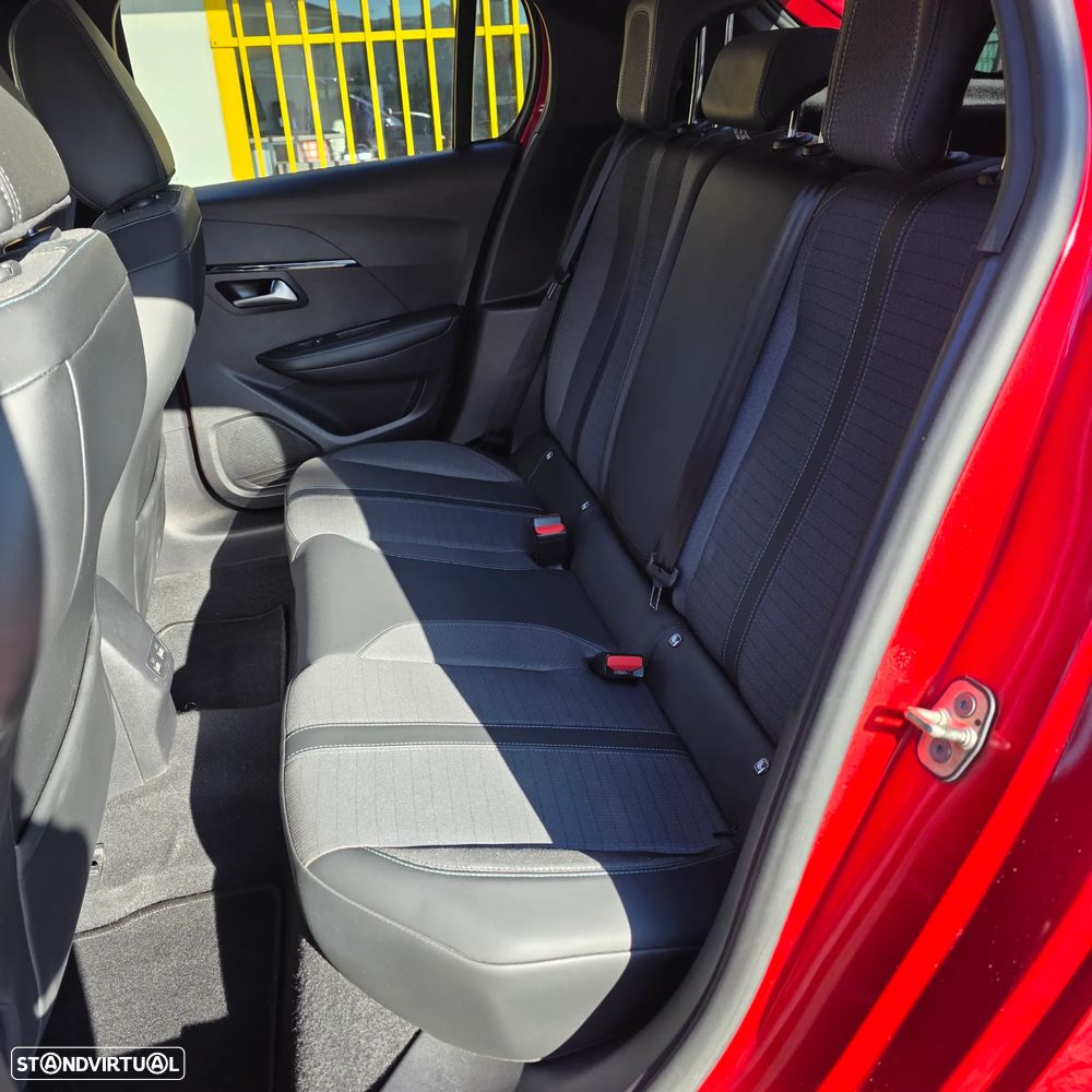 Peugeot 208 1.2 PureTech Allure Pack - 14