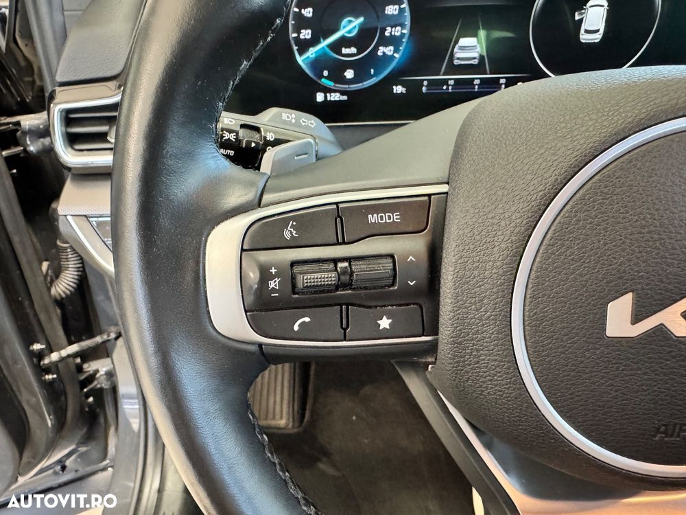 Kia Sportage 1.6 T-GDI PHEV 6AT 4x4 GT Line - 13