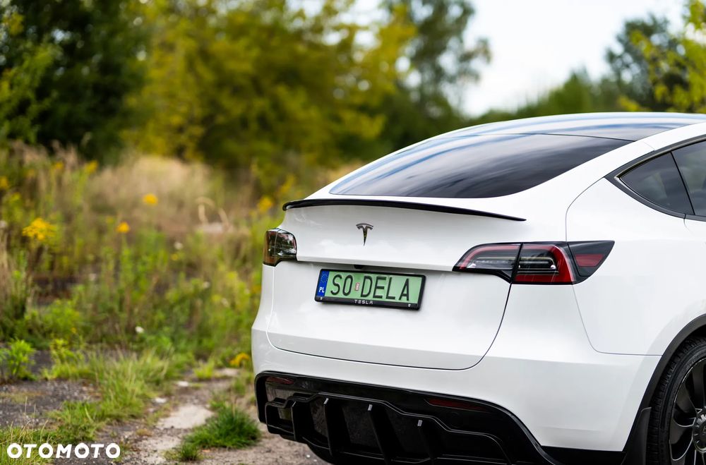 Tesla Y Model RWD - 3