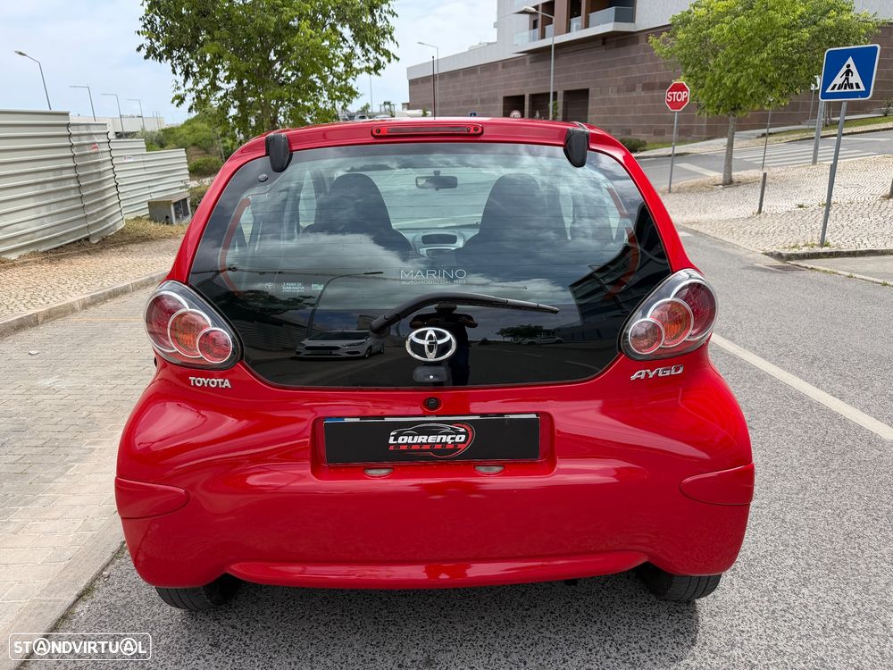 Toyota Aygo 1.0 + AC - 8