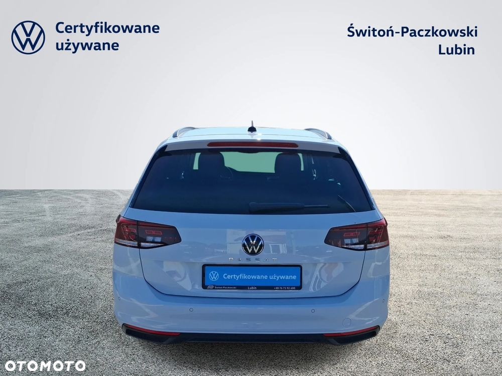 Volkswagen Passat Variant 2.0 TDI SCR DSG Business - 13
