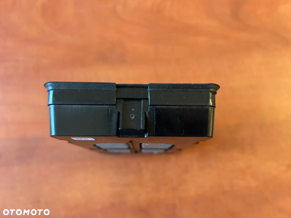 ŁADOWARKA INDUKCYJNA 4N0035502B AUDI - 7