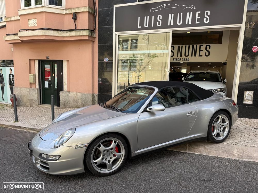 Porsche 911 (997) Carrera 4 S - 1