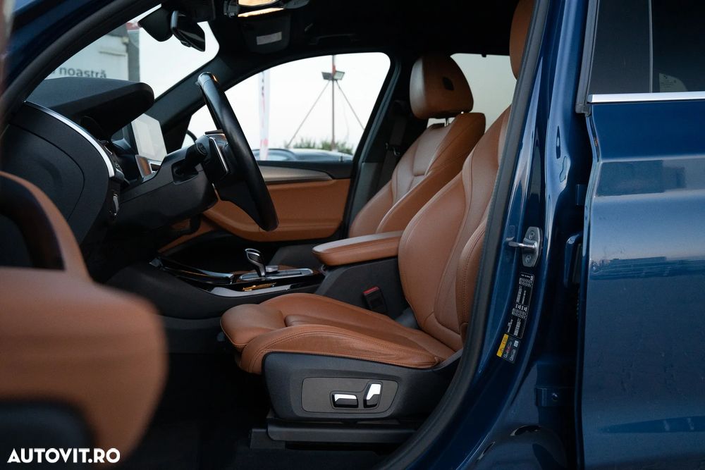 BMW X3 xDrive30e AT PHEV - 24