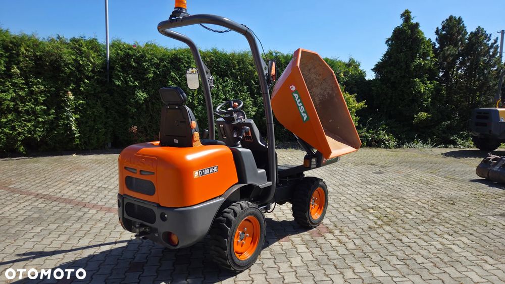 Ausa D 100 AHG - 11