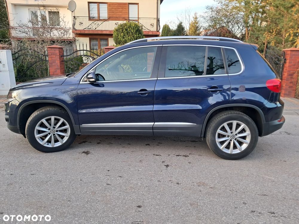 Volkswagen Tiguan ver-2-0-tdi-bmt-scr-4mot-comfortline-dsg - 20