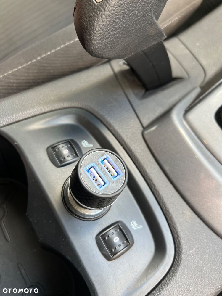 Ford Focus 1.6 EcoBoost Titanium - 11