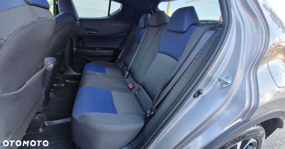Toyota C-HR 1.2 T Dynamic - 22