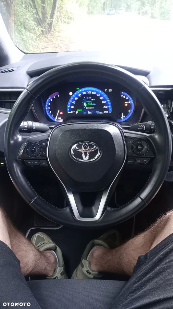 Toyota Corolla 1.8 Hybrid Club - 8