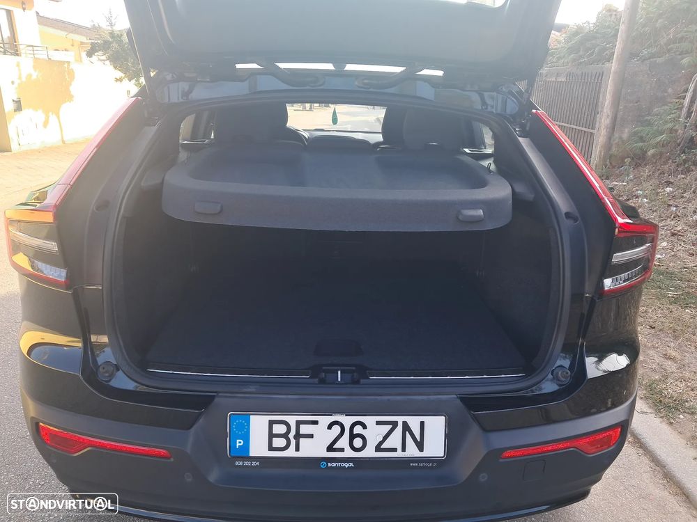 Volvo C40 Recharge Core - 17