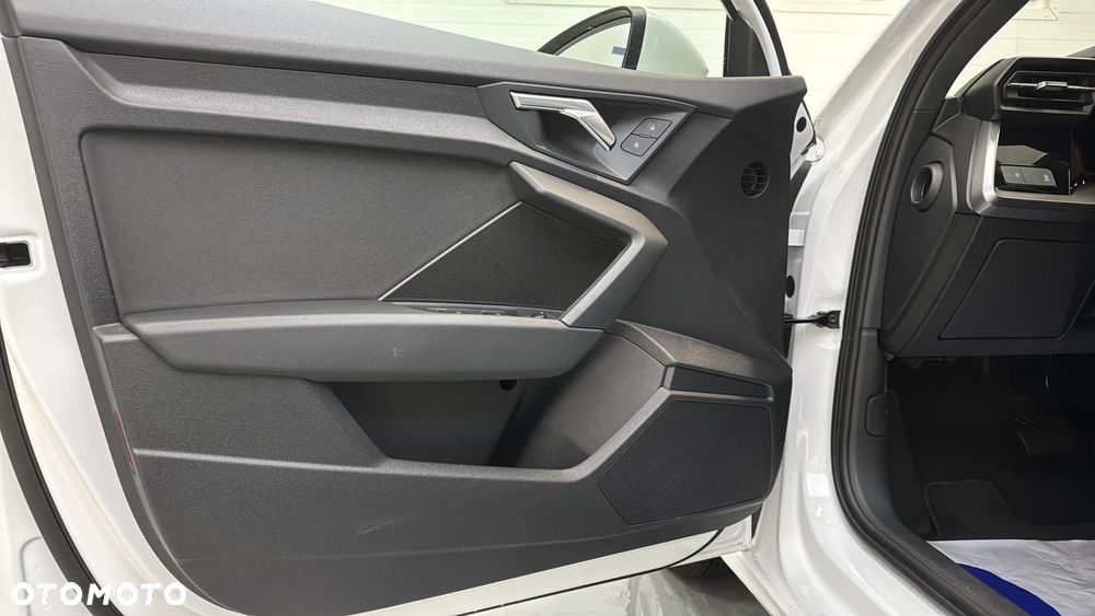 Audi A3 Sportback 35 TFSI mHEV S tronic - 12