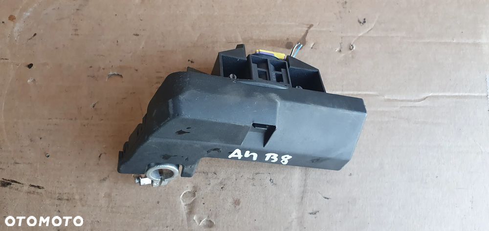Klema plusowa pirotechniczna bezpiecznik Audi A4 B8 Lift 4F0915519 8J0915459 - 2