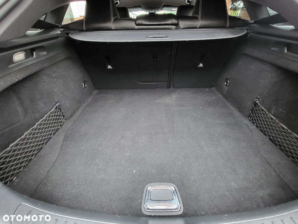 Mercedes-Benz CLA 200 - 22