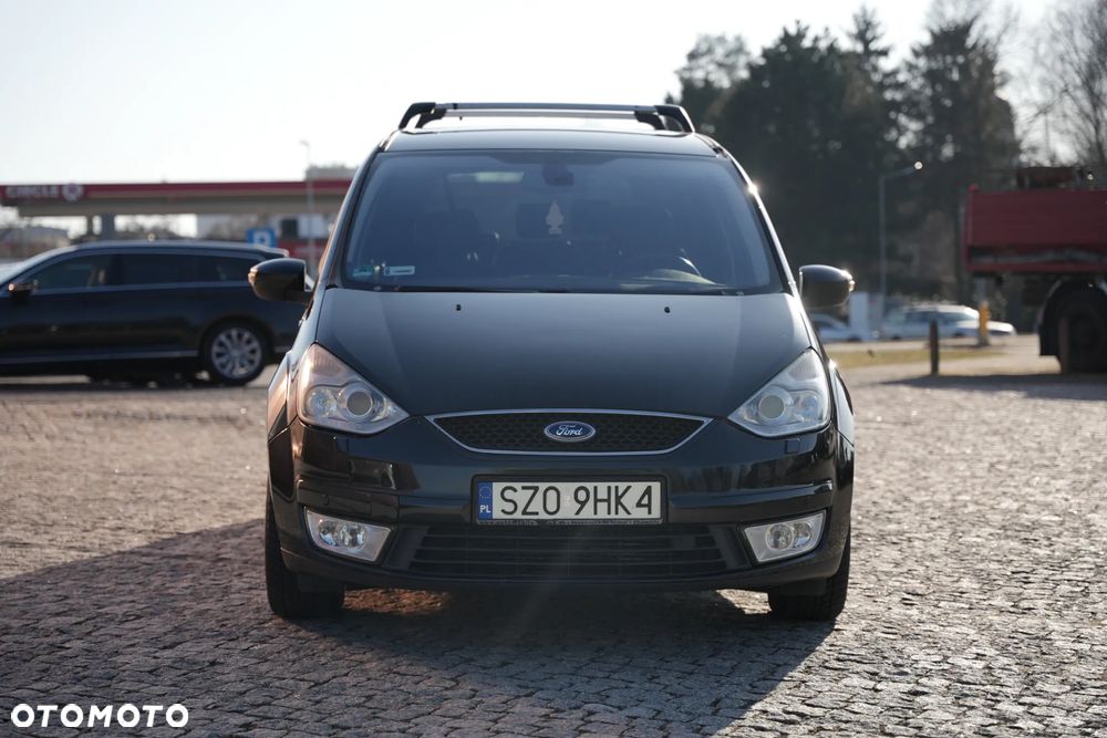 Ford Galaxy 2.0 TDCi Ghia - 7