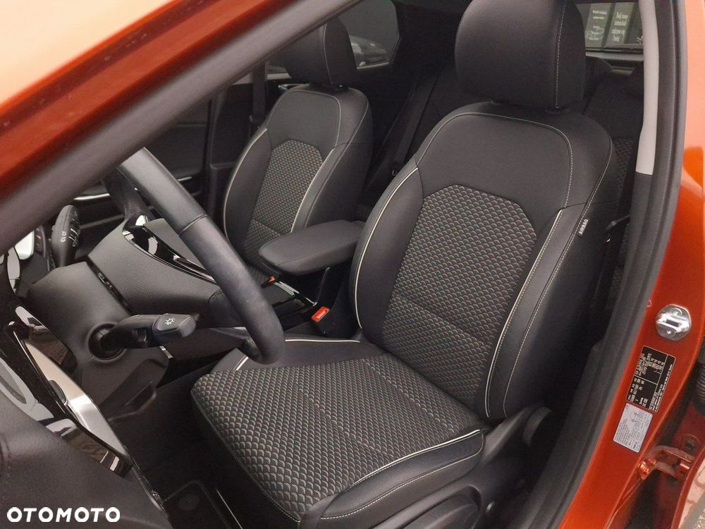 Kia XCeed 1.5 T-GDI Business Line DCT - 11