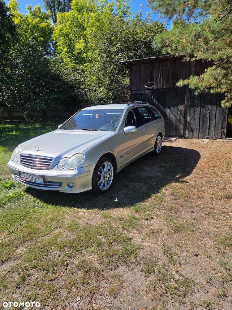 Mercedes-Benz Klasa C 200 CDI Automatik Avantgarde DPF - 19